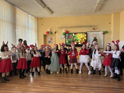 КОЛЕДА В УЧИЛИЩЕ 4